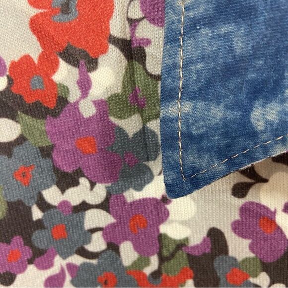 Ladies Simply Couture‎ Brand Button Down Floral Blouse Size Large - Picture 11 of 13